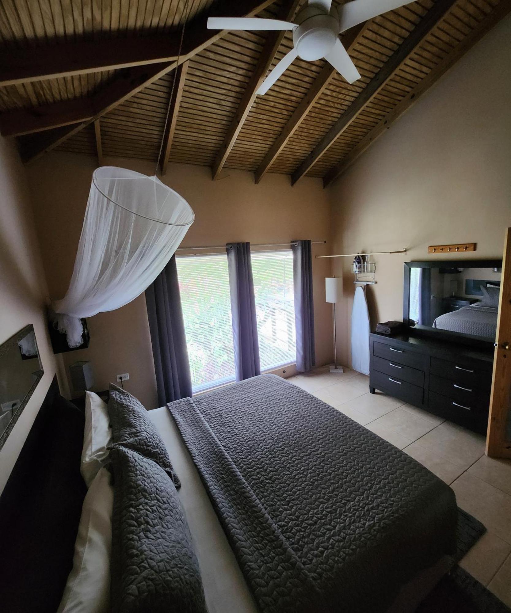Carolina Point Resort Crown Point Bagian luar foto